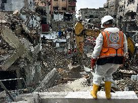 Search Continues for Bodies Under Rubble - Gaza