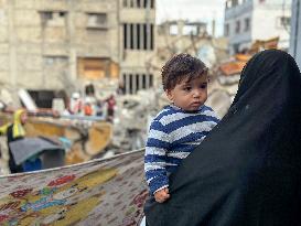 Search Continues for Bodies Under Rubble - Gaza