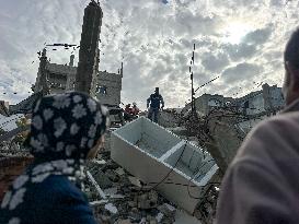 Search Continues for Bodies Under Rubble - Gaza