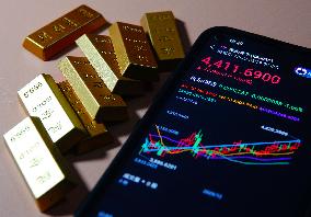 International Spot Gold Prices