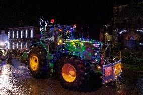French Farmers Protest in a Christmas-style - Liffre