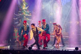 NO TABLOIDS - Princess Charlene and Prince Albert At Show Monaco Sous Les Etoiles - Monaco