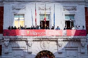 Hakuna Group Music Performs Christmas Carols - Madrid