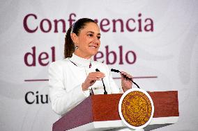 Mexican President Claudia Sheinbaum Holds Briefing Conference - Mexico