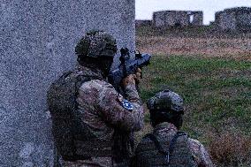 Italian Contingent Conducts Training Activities In Novo Selo - Bulgari