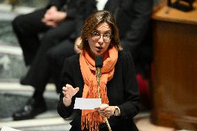 Questions to the government at the National Assembly - Paris