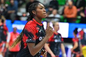 VOLLEY - Serie A1 Femminile - Prosecco Doc A.Carraro Imoco Conegliano vs Omag-Mt San Giovanni In M.No