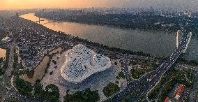 Guangxi Cultural and Art Center