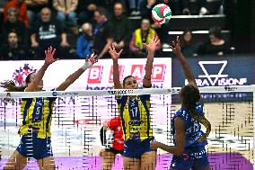 VOLLEY - Serie A1 Femminile - Prosecco Doc A.Carraro Imoco Conegliano vs Omag-Mt San Giovanni In M.No