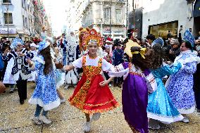 Russian Santa Christmas Parade - Mexico