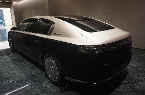 HUAWEI MAEXTRO S800 Sedan