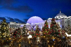 New Year Decorations Installed In Moscow - Russia
