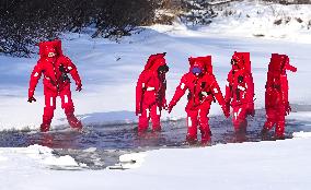 Extreme Cold Ice Floating