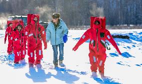 Extreme Cold Ice Floating