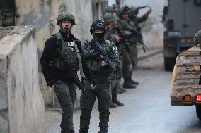 Israeli Forces Engage In Nablus - Palestine