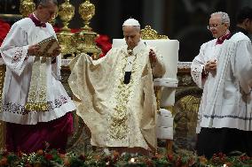 Pope Leo XIV presides over Christmas Mass - Vatica