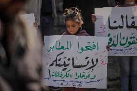 Palestinians Stage Protest over Homes at Risk of Collapse - Gaza City