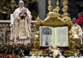 Pope Leo XIV Celebrates Christmas Morning Mass - Vatican