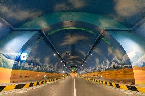 World's Longest Expressway Tunnel - Urumqi