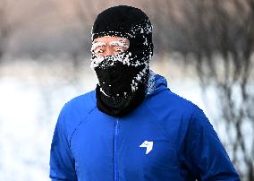 Extreme Cold Running in Shenyang