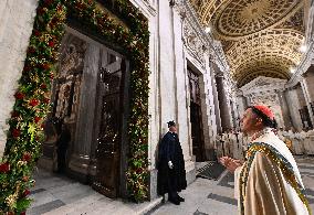 Closing of The Holy Door Of Santa Maria Maggiore Basilica - Rome