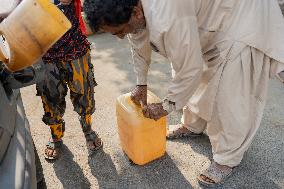 Fuel Crisis in Chabahar - Iraq
