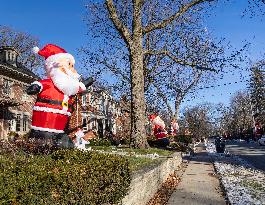 Christmas Decoration - Toronto