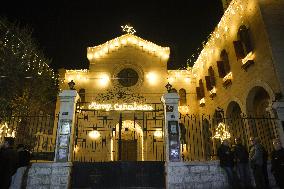 Festive Atmosphere on Christmas Eve in Syria - Damascus