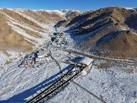 New Expressway Tunnel Opens To Traffic In Xinjiang - China