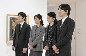 Crown prince's family at art museum in Tokyo