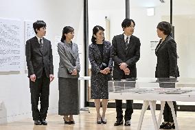 Crown prince's family at art museum in Tokyo