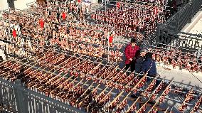 Farmers Sell Cured Meats Via Live Streaming on Short Videos