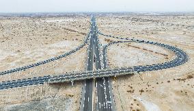 Urumqi-Yuli Expressway