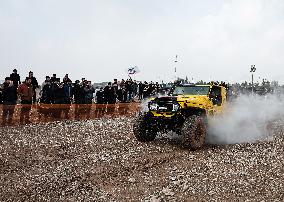 Off-Road Beasts Show Power In Erbil - Iraq