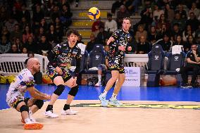 VOLLEY - Superlega Serie A - Cisterna Volley vs Sir Susa Vim Perugia 0-3 (14-25, 20-25, 20-25)