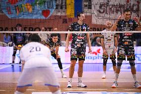 VOLLEY - Superlega Serie A - Cisterna Volley vs Sir Susa Vim Perugia 0-3 (14-25, 20-25, 20-25)