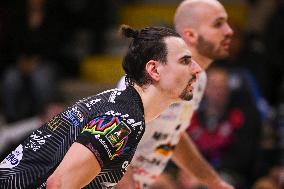 VOLLEY - Superlega Serie A - Cisterna Volley vs Sir Susa Vim Perugia 0-3 (14-25, 20-25, 20-25)