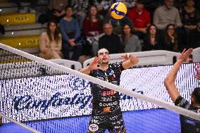 VOLLEY - Superlega Serie A - Cisterna Volley vs Sir Susa Vim Perugia 0-3 (14-25, 20-25, 20-25)