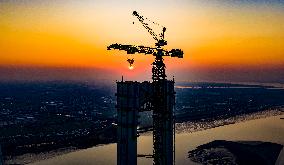 Zhangjinggao Yangtze River Bridge Construction