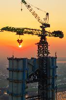 Zhangjinggao Yangtze River Bridge Construction