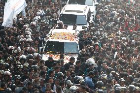 Tarique Rahman Visits The Graves National Symbols - Dhaka