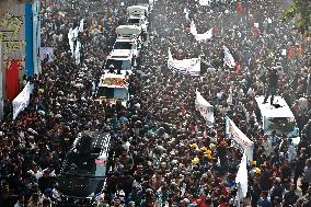 Tarique Rahman Visits The Graves National Symbols - Dhaka