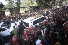 Tarique Rahman Visits The Graves National Symbols - Dhaka