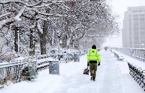 Winter Storm with Snow in New York