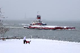 Winter Storm with Snow in New York