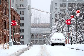 Winter Storm with Snow in New York