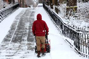 Winter Storm with Snow in New York
