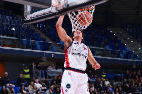 BASKET - Serie A2 - Wegreenit Urania Milano vs Sella Cento