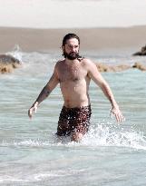 Heidi Klum, Tom Kaulitz and Bill Kaulitz in St Barths - France