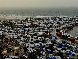 Gaza Seaport Storm Makeshift Tents